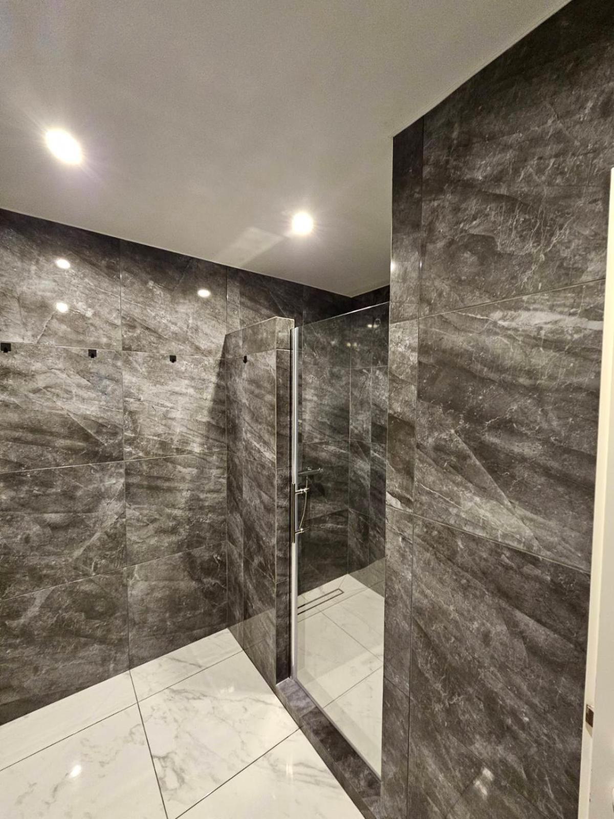 Kompfort Business Apartment Вертхайм Екстериор снимка